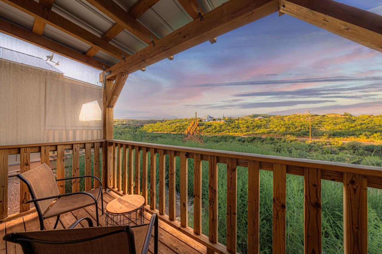 -Pet Friendly- Miners Cabin #6 - King Bed With Private Balcony Tombstone Eksteriør bilde
